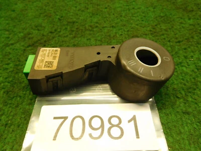 Bobina lettura Volvo XC 90 I (C) 2.4D D5 AWD 147KW anno 2012 28162483 - Immagine 1 di 4