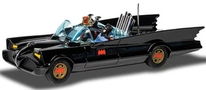 Corgi RT26701 1:46 267 Batmobile Diecast Model with Batman and Robin Figure - Picture 1 of 1