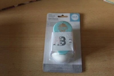 WE R MEMORY KEEPERS FONT PUNCH - POINCON LETTRES - Image 1 of 4