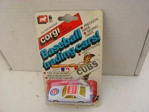 1982 CORGI METTOY #415 FORD MUSTANG COBRA CHICAGO CUBS BASEBALL TRADING CARS NEW - Picture 1 of 5