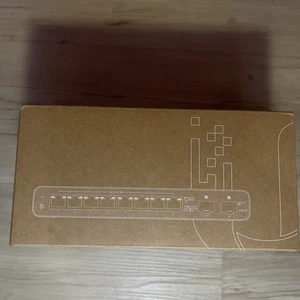 Ubiquiti UISP-S Switch (8) GbE RJ45 (2) SFP Ports PoE 110W unopened - Picture 1 of 4