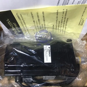 NUOVO SERVOMOTORE YASKAWA AC SGMAH-08AAA6CD-OY SGMAH-08AAA6CD-0Y 1PZS - Foto 1 di 1