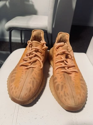 Talla 9 - Adidas Yeezy Boost 350 V2 Mono Arcilla Foto 1 de 4