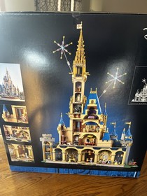 LEGO Disney: The Disney Castle (43222)