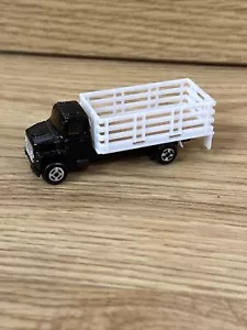 Vintage HO Black die cast Stake truck Bed is Plastic- Made In Hong Kong - Picture 1 of 5
