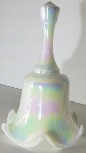 Rara ~ Campana in vetro OPALESCENTE carnevale bianco FENTON ~ BELLISSIMA con eleganti volant - Foto 1 di 11