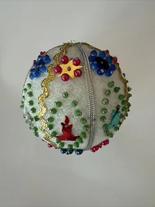 Vintage Perlen Pailletten Stecknadel Weihnachtsschmuck 70er Jahre Handarbeit - Bild 1 von 3
