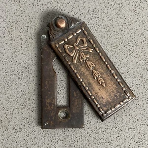 One Art Nouveau Antique escutcheon or Victorian key hole cover Brass - Picture 1 of 12