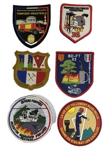 Konvolut 6 Stoffe Feuerwehr verschiedene Arten (5104) - Bild 1 von 2