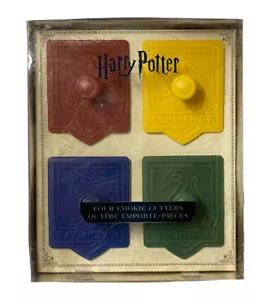 Williams Sonoma HARRY POTTER 4 Piece Cookie Cutter Set of Wizards House Crests - Picture 1 of 8