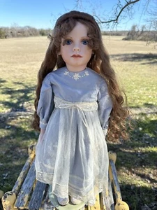 Jan Garnett London Doll  Dated 1995 With Stand - Picture 1 of 5