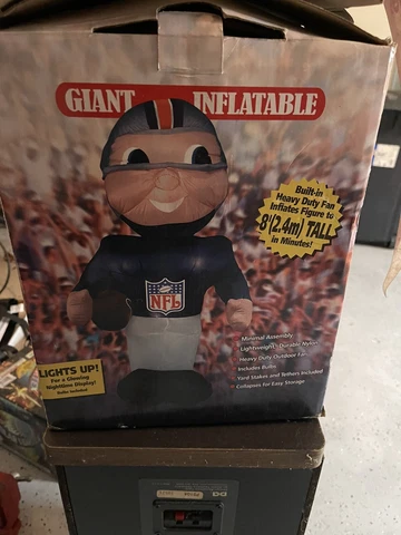 NFL NY GIANTS 8ft Inflatable Bobble Head Football Player Cover