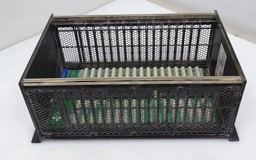 GENERAL ELECTRIC IC698CHS017B PLC WALL GE Fanuc Emerson RX7i Rear Mount RACK - Image 1 of 3