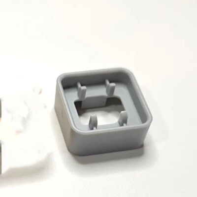 Double Sided Use Shaft Opener For Cherry Mechanical Keyboard Switch Shaft Opener - Image 1 of 4