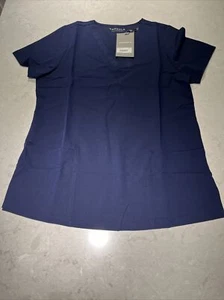 Mandala Women's Scrub Top 4 Pocket Short Sleeve Size Medium Navy Blue NEW - Picture 1 of 8