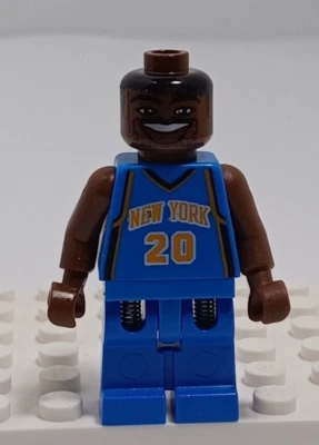 Minifigura de baloncesto LEGO NBA-Allan Houston Foto 1 de 2