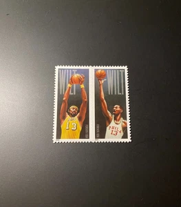U.S. Scott #4950-51 Wilt Chamberlain 2014 S/A Attached Pair MNH - Picture 1 of 2