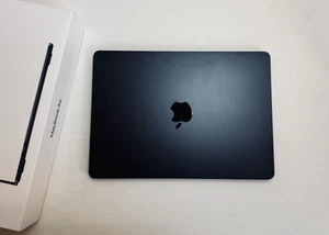MacBook Air M2 8GB RAM 256GB SSD Come Nuovo - Photo 1/6