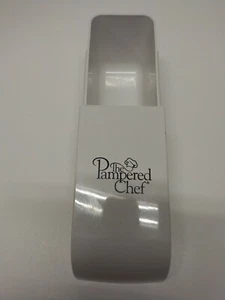 Pampered Chef Sliding Measuring 1 Cup Adjustable Baking And Cooking Ingredients - Picture 1 of 5