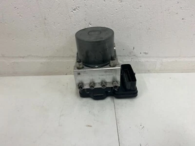 Nissan Máxima 2016-2018 módulo de control de bomba ABS 47660 4RB1C Foto 1 de 4