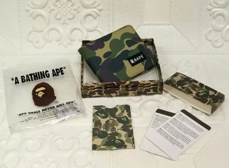 Bape Wallet Mens Army GREEN CAMO Nylon Bi-Fold Bathing Ape Head New - Image 1 of 3