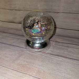 4.5"Disney Snow Globe Aladdin Magic Carpet Ride Dept 56 Water Dazzler Genie Lamp - Picture 1 of 4