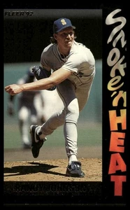1992 Fleer #11 Randy Johnson Smoke 'N Heat - Picture 1 of 2