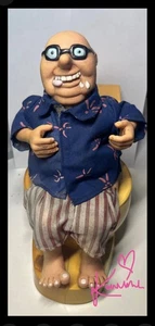 80's Dirty Bertie Animated Singing/Farting Man Sitting On A Toilet-Novelty Toy - Picture 1 of 6