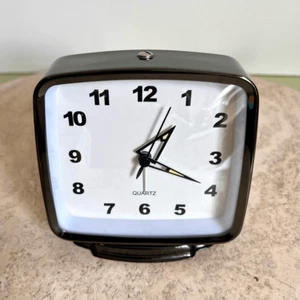 Quartz Vintage Analog Nightstand Clock Battery Operated Black Silver Metal - Picture 1 of 12