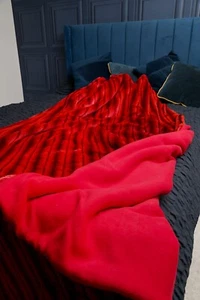 Crimson Two Tone w/ Red Polar Fleece Lining - High Quality Super Deluxe Throw - Picture 1 of 4