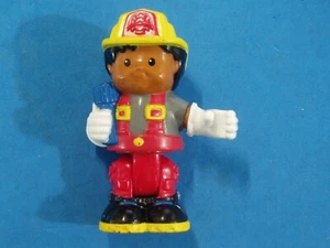 FISHER PRICE LITTLE PEOPLE MICHAEL AS FIREMAN FIRE FIGHTER BENDABLE AND POSABLE - Picture 1 of 7