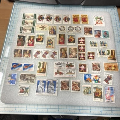 60 Vtg. USED USA Christmas/Season's Greetings Stamps, 5c-32c; 1970-2008; 1 Ships - Image 1 of 4
