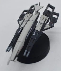 Mass Effect Normandy SR1 Ship Replica Model Dark Horse BROKE FRONT PIECE SEE PIC - Picture 1 of 6