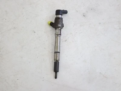 Einspritzdüse Zylinder 3 03L130277B Audi A1 8X 1.6 77 KW 105 PS Diesel 12-2010 - Bild 1 von 3