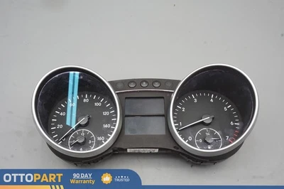 Cuadro de instrumentos velocímetro Mercedes GL450 2006-2009 OEM A164-540-70-48 Foto 1 de 4