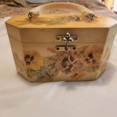 Vintage MCM 1960's Annie Laurie Originals Palm Beach Decoupage Pansy Purse - Image 1 of 4