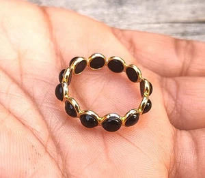 Anillo de banda de eternidad de ónix negro natural - anillo de banda hecho... - Imagen 1 de 6