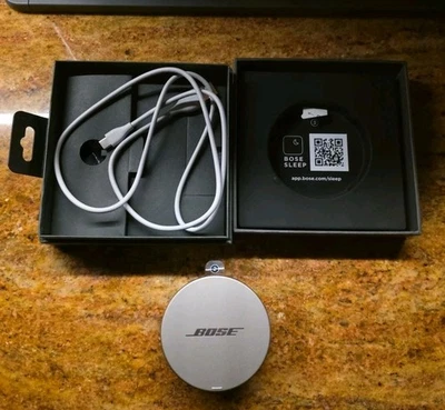 Fones de ouvido intra-auriculares Bose Sleepbuds II sem fio para mascarar ruído branco - Imagem 1 de 4