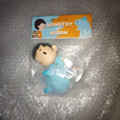 Vinilo suave NONGTOY Byron sin abrir Foto 1 de 4