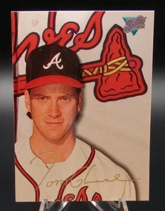 1993 Studio #145 Tom Glavine MINT - Picture 1 of 2