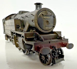 Hornby R2637 Stanier class 4P 2-6-4T 42437 in BR Lined Black (weathered) - Picture 1 of 14