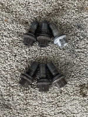 Болт зажимной гайки обода колеса 08-15 Smart Fortwo 0009905607 (6 болтов) #327 - Изображение 1 из 4