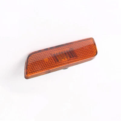 New Front Bumper Side Marker Light Left Side for 2002-2006 Volvo S80 30744360 - Image 1 of 4
