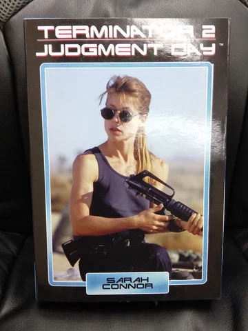 NECA - Terminator 2 - Sarah Connor Action Figure - Ultimate Version NEW Cover
