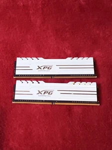 adata xpg gamix d10 16gb ( 2x8gb) ddr4 ax4u300038g16a-bw10 - Picture 1 of 3