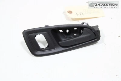 2019 - 2023 福特 Transit 连接前右侧室内门板手柄原始设备制造商 — 第 1/4 张图片