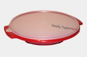 Tupperware Vintage Suzette con sello y llave contenedor de servicio dividido redondo rojo NUEVO - Imagen 1 de 3