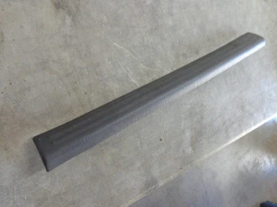 Tablero del piso delantero del conductor 99 00 01 02 03 04 Chrysler 300M  Foto 1 de 3