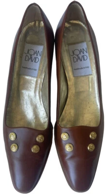 Zapatos de salón Joan and David para mujer 9 N marrón tostado británico tachuelas alta costura hechos a mano Italia Foto 1 de 4