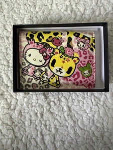 Neu im Karton Tokidoki x Hello Kitty Vintage 2009 faltbare Ausweisetui JAPAN - Bild 1 von 4